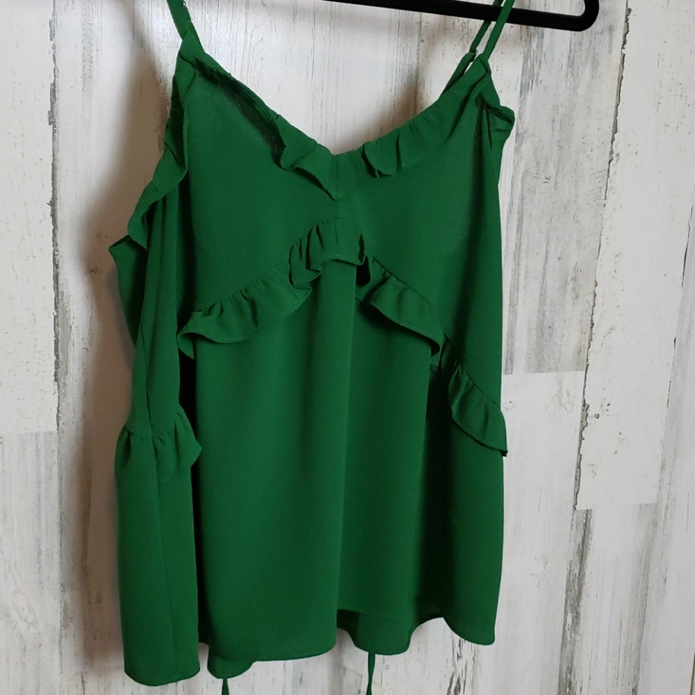 Flowy Tank - Picture 2 of 4